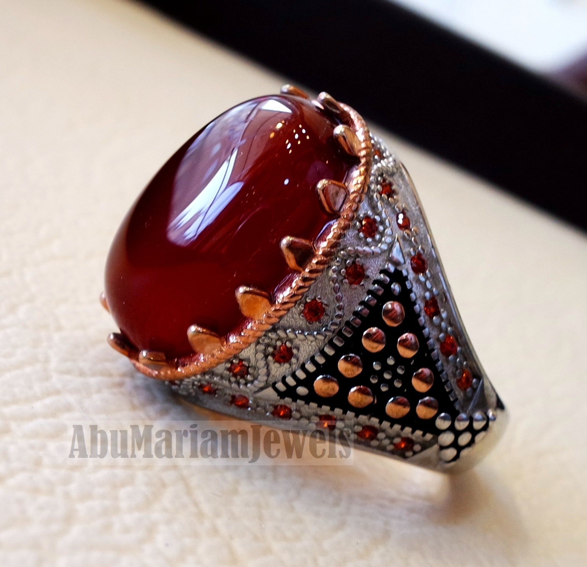 Aqeeq agate brown red natural semi precious carnelian stone man rings all sizes Arabic Ottoman Turkey antique style Orange fire cubic zirconia side