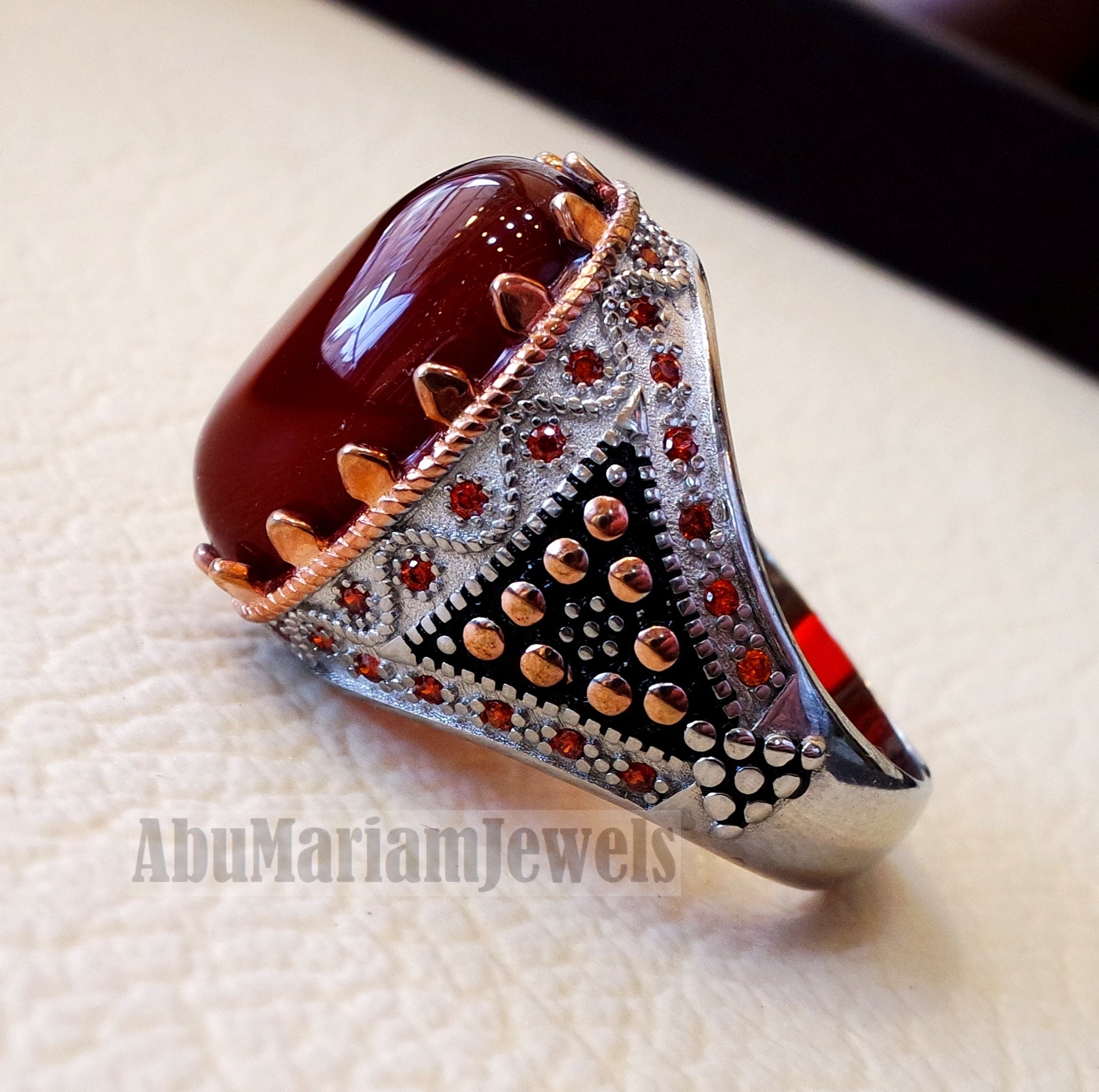 Aqeeq agate brown red natural semi precious carnelian stone man rings all sizes Arabic Ottoman Turkey antique style Orange fire cubic zirconia side