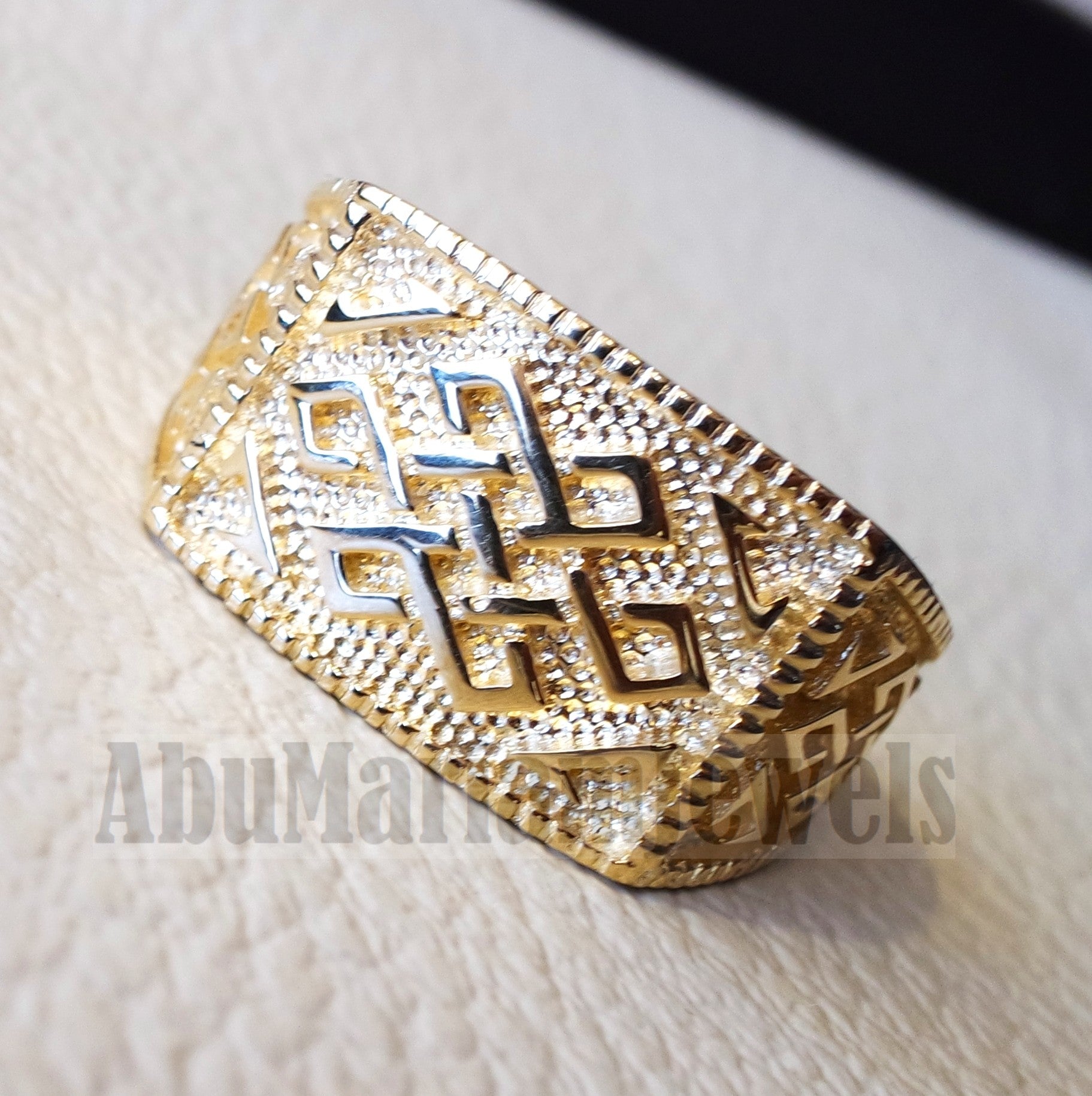 Celtic knot 18k yellow gold men ring  all sizes signet style fine jewelry fast shipping heavy man ring