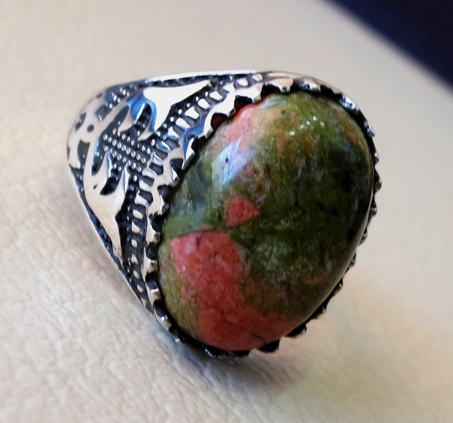 اوناكايت الطبيعية متعددة اللون البيضاوي حجر الفضة الإسترليني 925 الرجال المنحوتة خاتم عاليه الجودة البرتقالي الأخضر الوردي المجوهرات شبه الثمينة