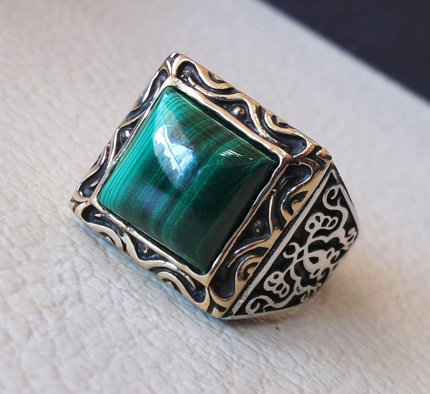 square natural malachite high quality green stone heavy sterling silver 925 man ring bronze frame any size ottoman style jewelry