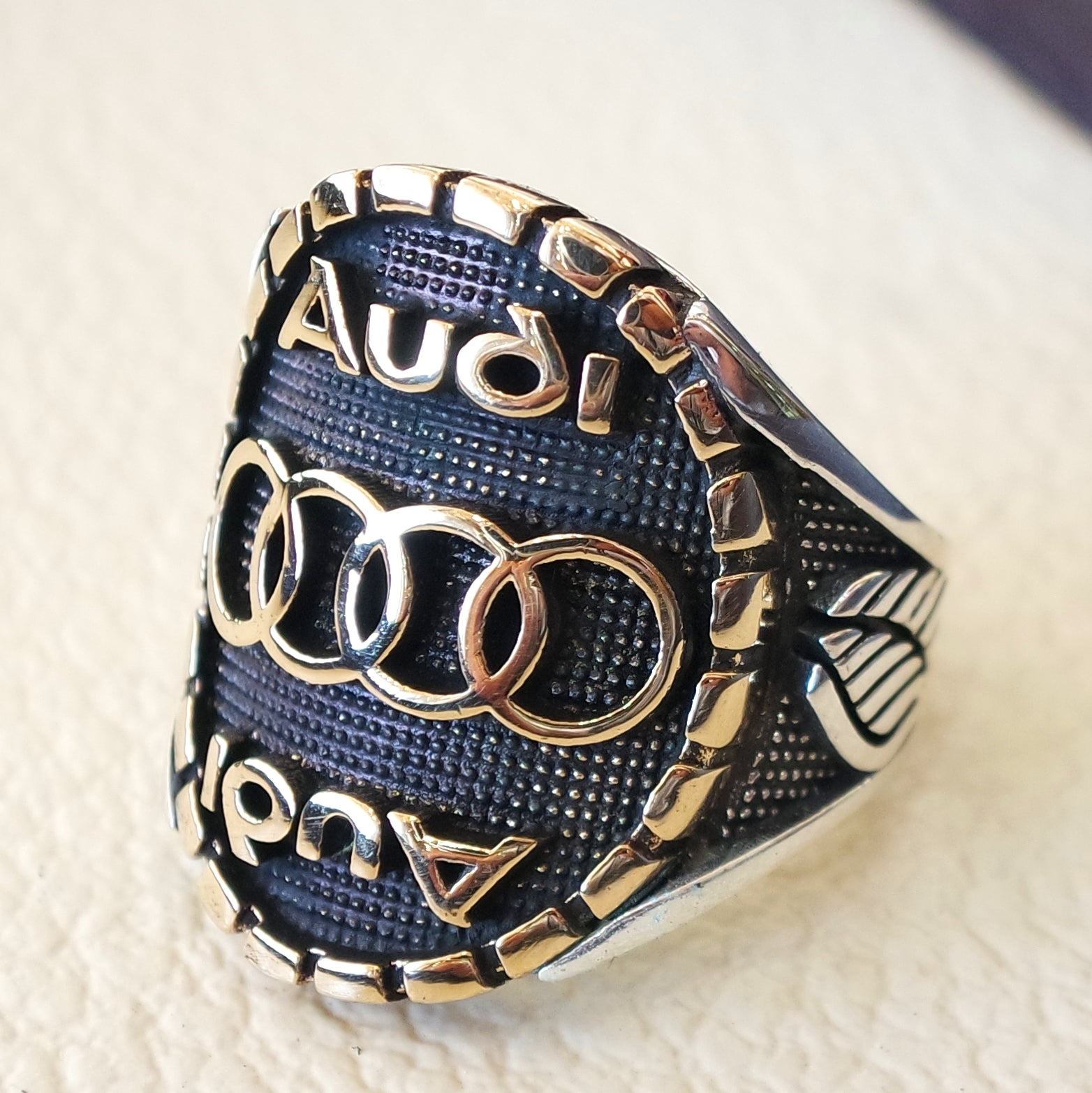 Audi Sterling Silver 925 und Bronze Heavy man Ring neues Auto ideal Geschenk alle Größen