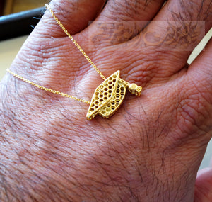 Honeycomb graduate hat cap graduation gift 3d 18K yellow gold necklace pendant and chain fine jewelry full insured shipping