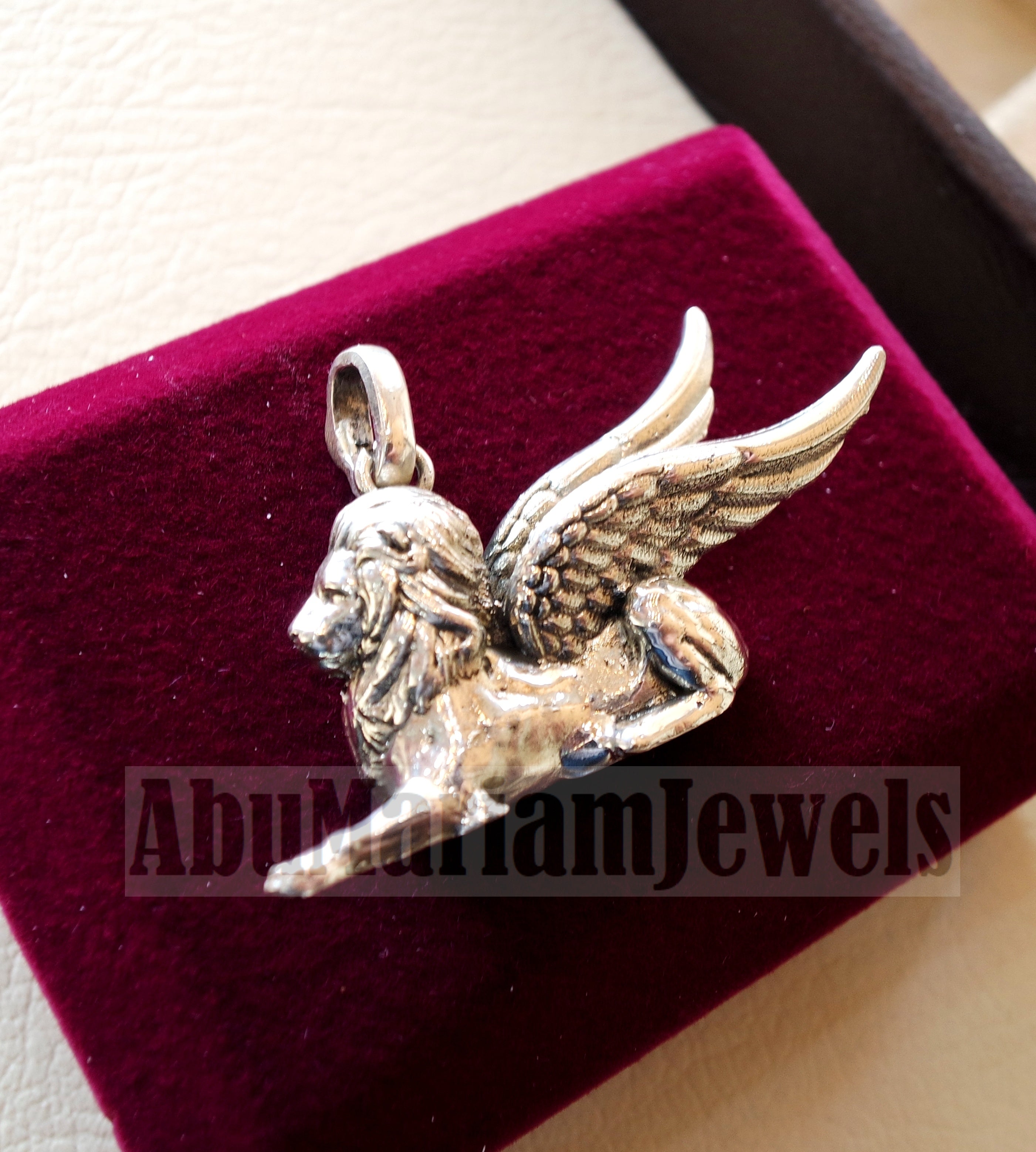 Babylon lion historical mythical winged lion the symbol of ultimate power pendant sterling silver 925 griffin gryphon jewelry