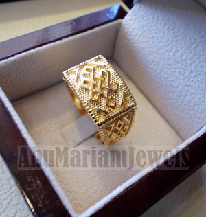 Celtic knot 18k yellow gold men ring  all sizes signet style fine jewelry fast shipping heavy man ring