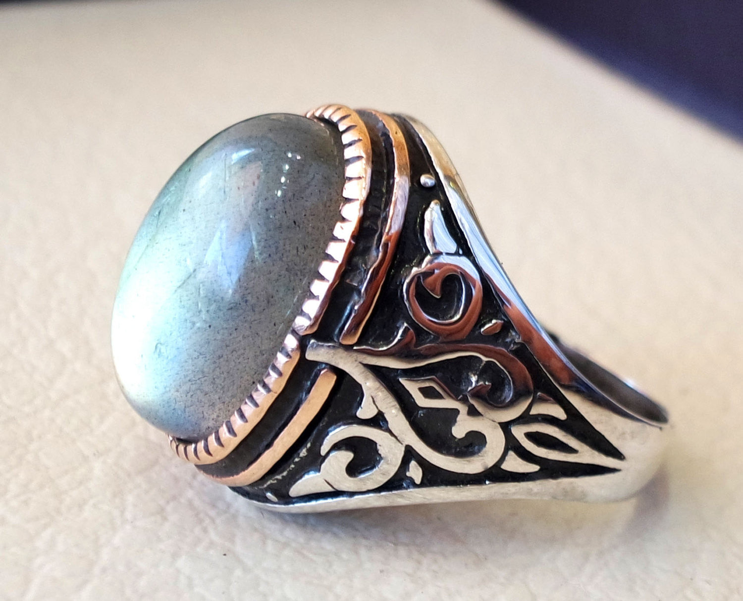 Labradorite natural stone green grey semi precious stone heavy man ring sterling silver 925 bronze frame any sizes jewelry fast shipping