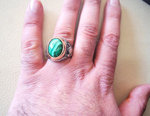 malachite natural green stone sterling silver 925 man ring jewelry bronze frame eastern turkish arabic style oval semi precious cabochon