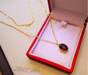 18K Gold Chain and pendant with Agate brownish red Aqeeq carnelian natural stone , disco chain fine jewelry .