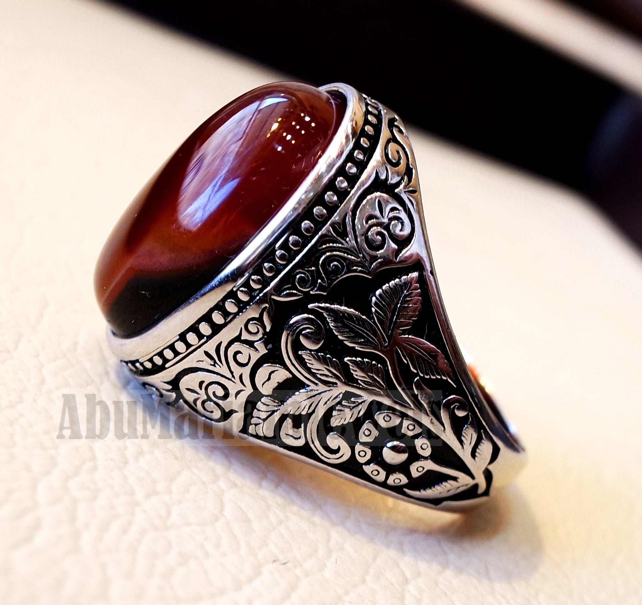 Striped aqeeq natural liver agate carnelian stone oval red cabochon gem man ring sterling silver arabic middle eastern turkey style