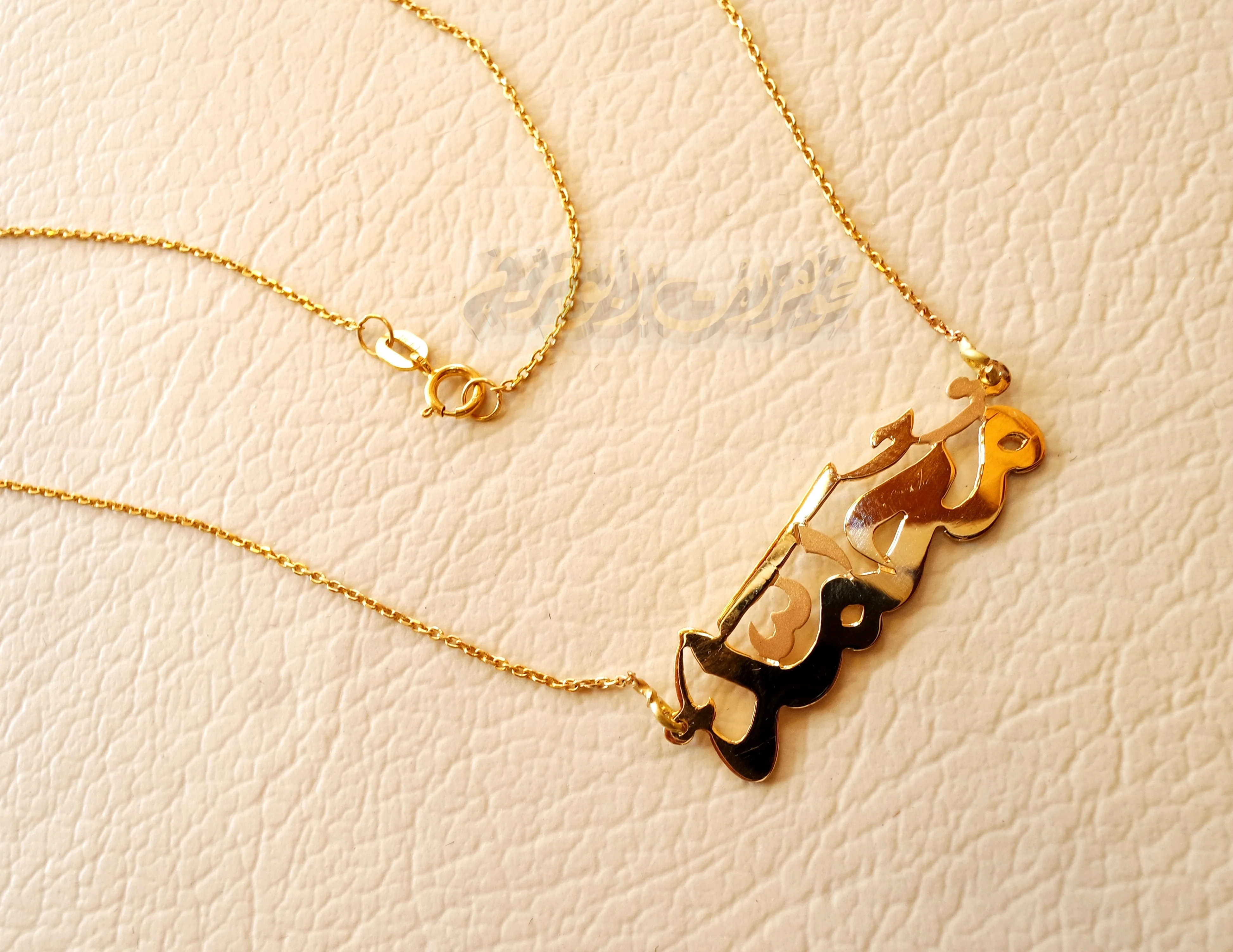 personalized customized 1 small name 18k gold Arabic calligraphy pendant with chain standard pear or any shape fine jewelry NS001