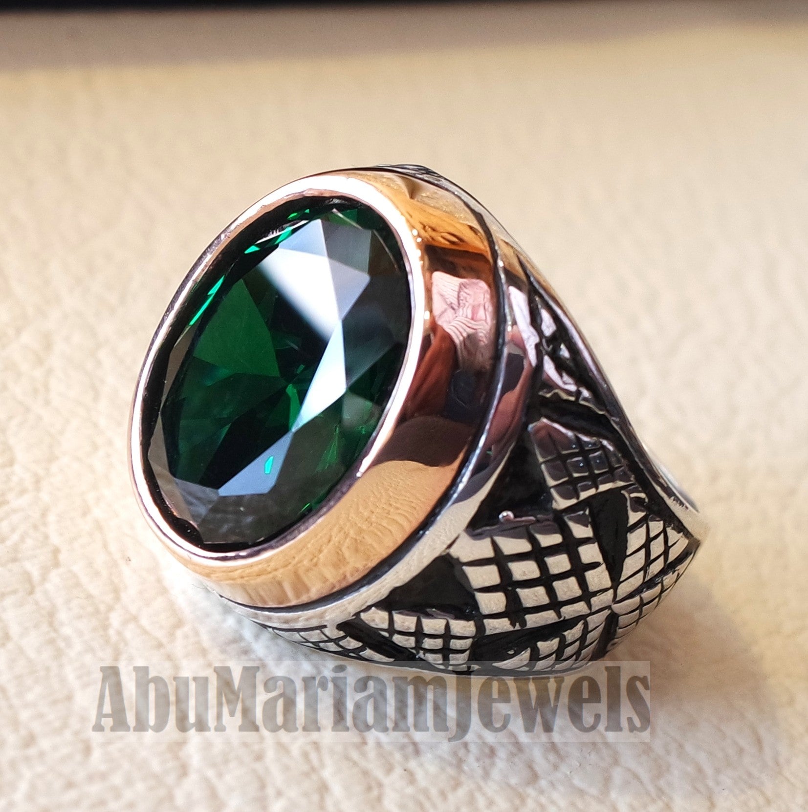deep vivid fancy green synthetic corundum emerald stone high quality stone sterling silver 925 men ring and bronze frame all sizes jewelry