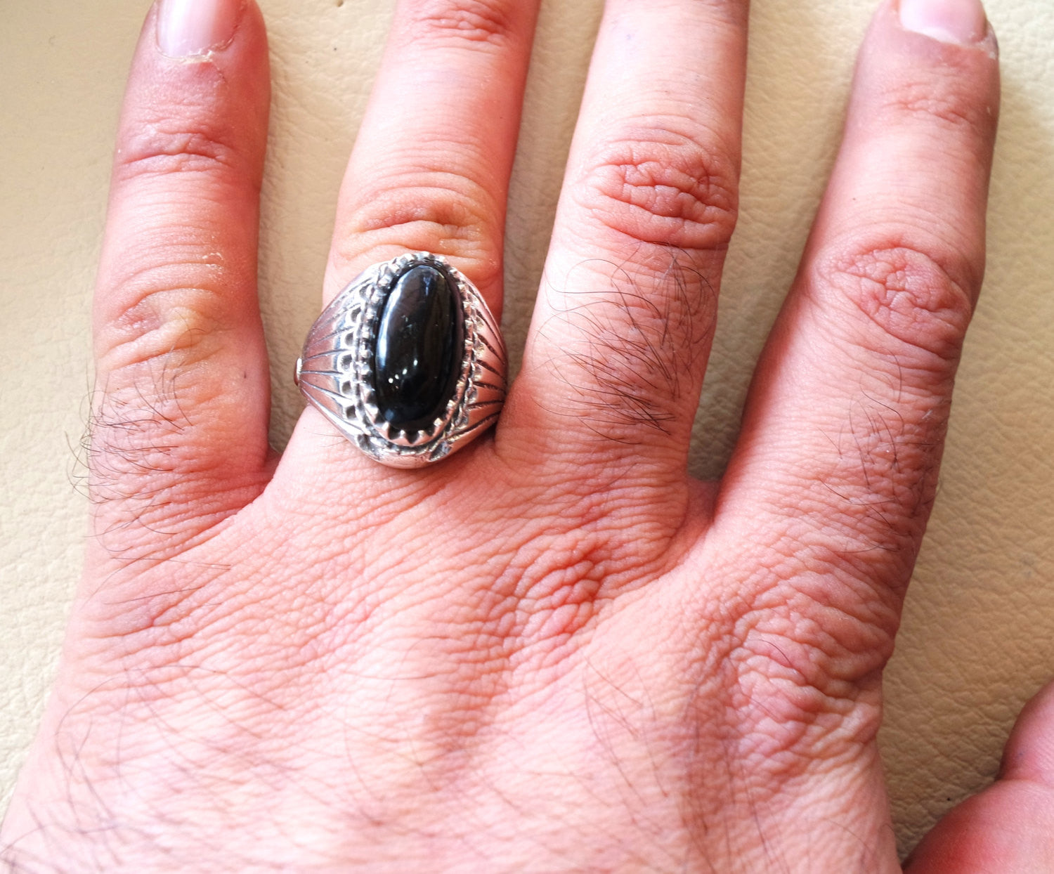 Aqeeq naturel Agate Onyx allongé ovale en pierre noir GEM homme Heavy Ring argent sterling antique Turquie style expédition rapide