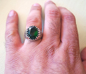 deep vivid fancy emerald green synthetic corundum oval stone high quality stone sterling silver 925 men ring all sizes jewelry
