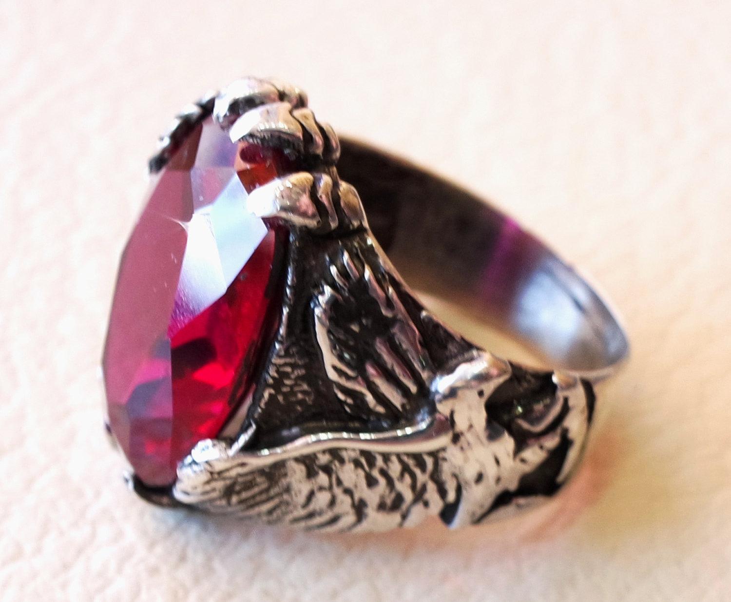 anneau d'homme d'aigle argent sterling 925 ovale rubis imitation rouge synthétique corrundum Pierre toutes les tailles bijoux bijou identique à la qualité réelle de haute