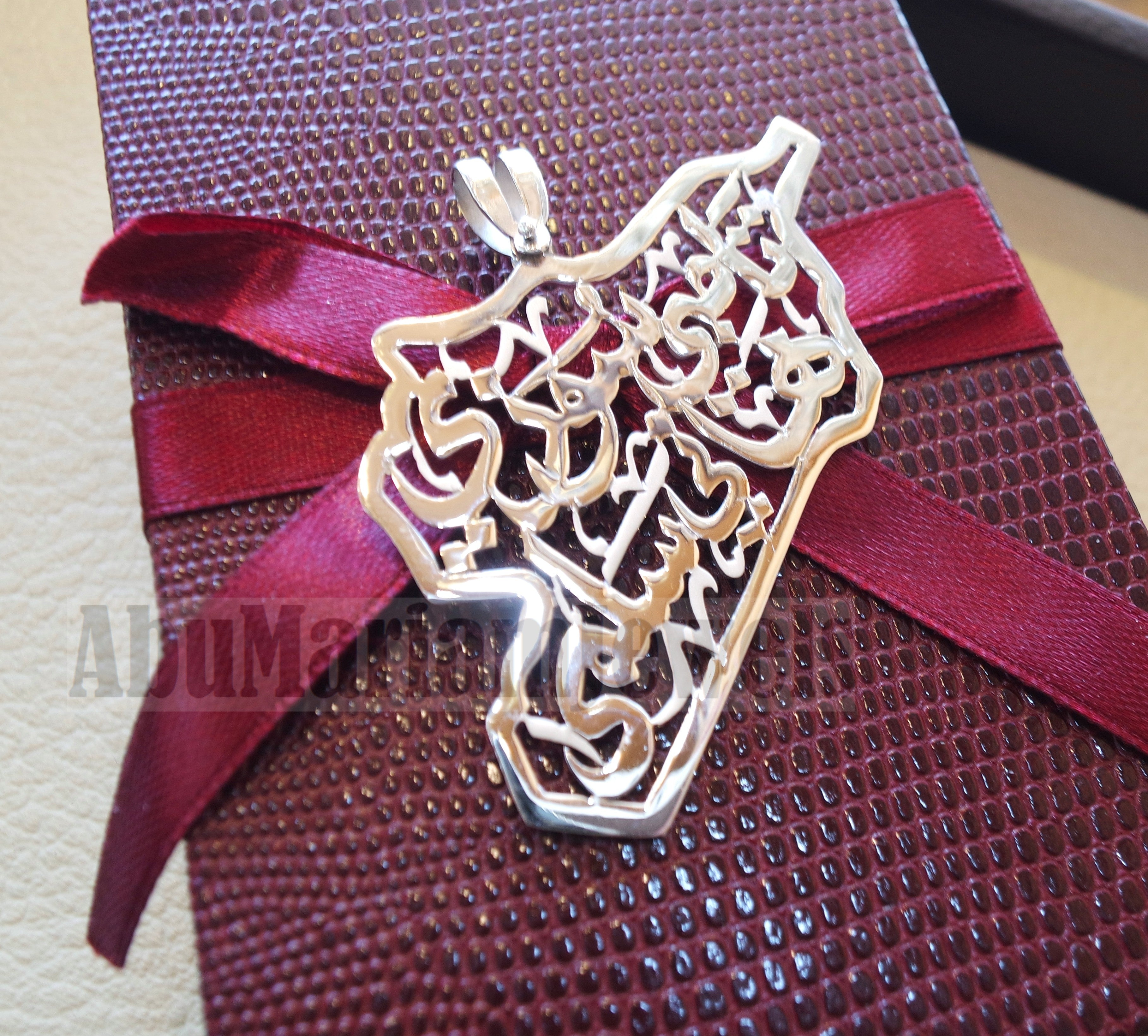 Syria map pendant names personalized customized 2 - 4 names or phrase sterling silver 925 k high quality jewelry arabic  SY-2 خارطه سوريا
