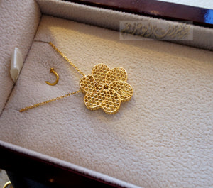 Honeycomb flower 3d 18K yellow gold necklace pendant and chain gift fine jewelry full insured shipping