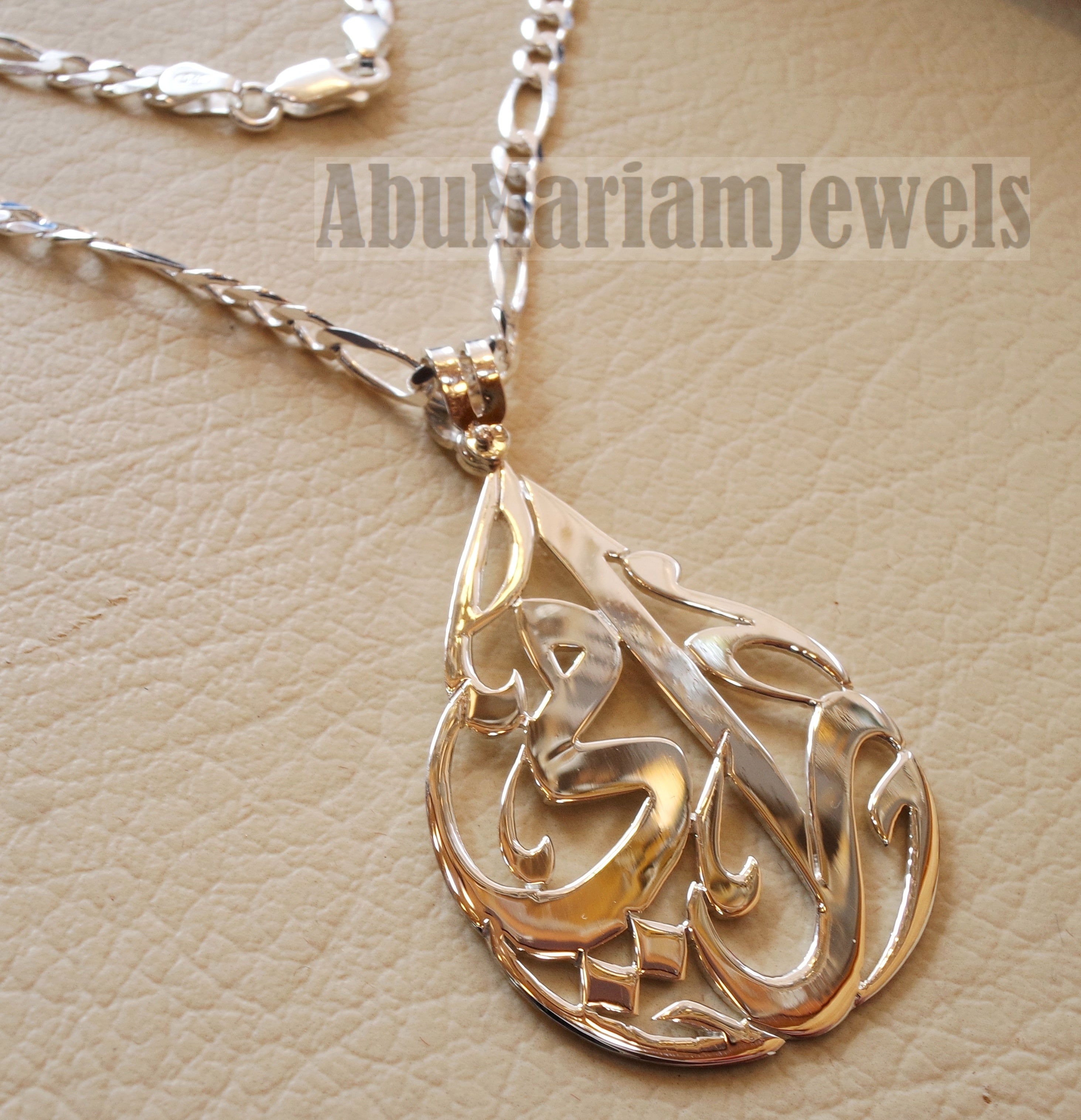 Name pendant order deals