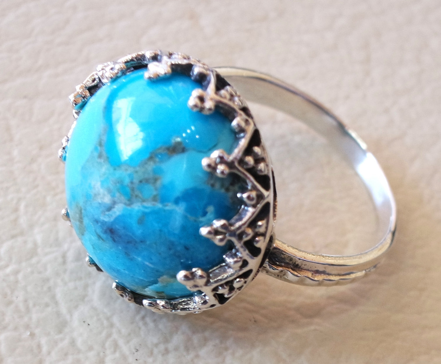 Natural Arizona turquoise highest quality women ladies round ring