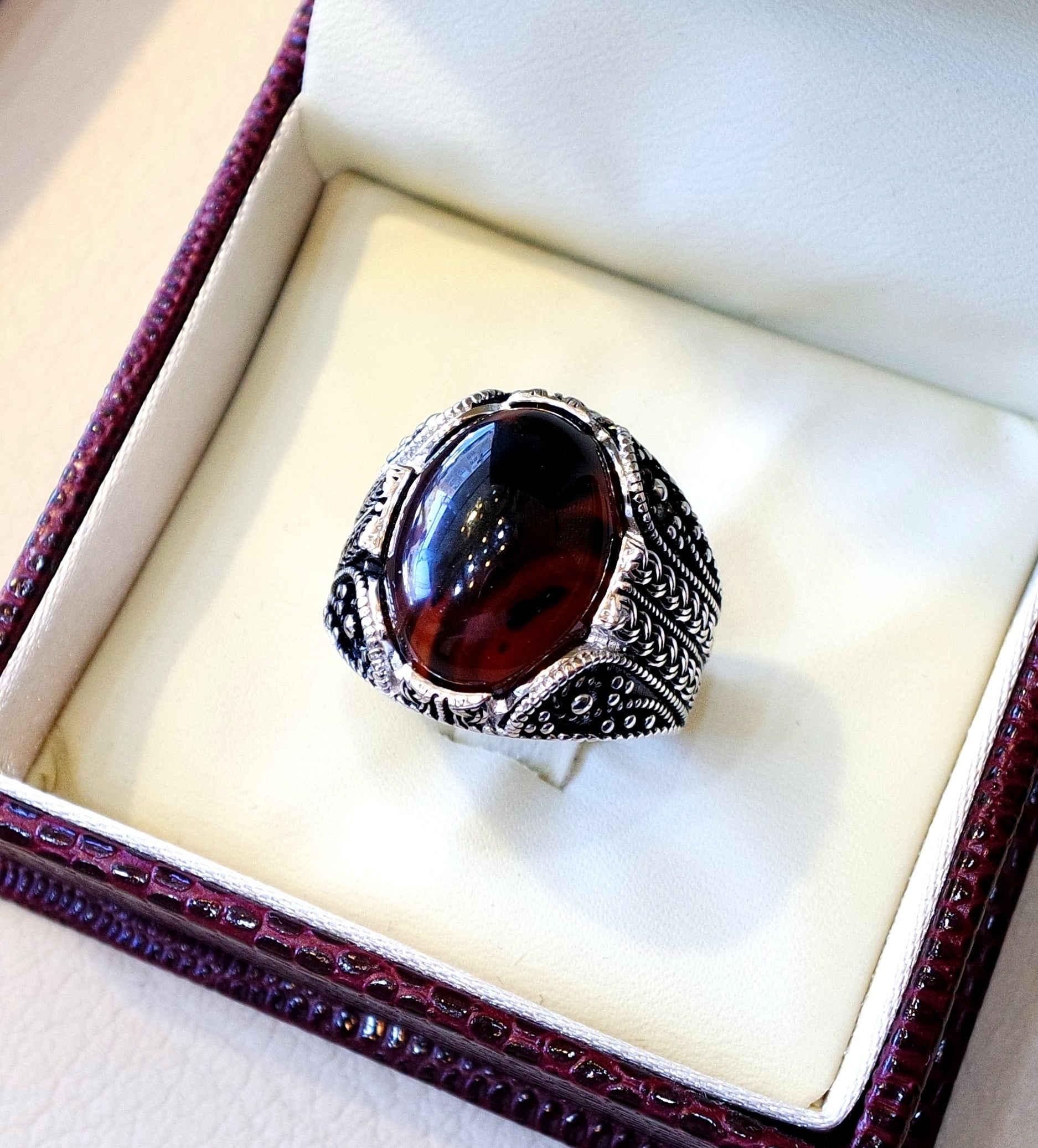 dark lace agate aqeeq liver red and black semi precious stunning gorgeous natural stone ring sterling silver 925 all sizes jewelry