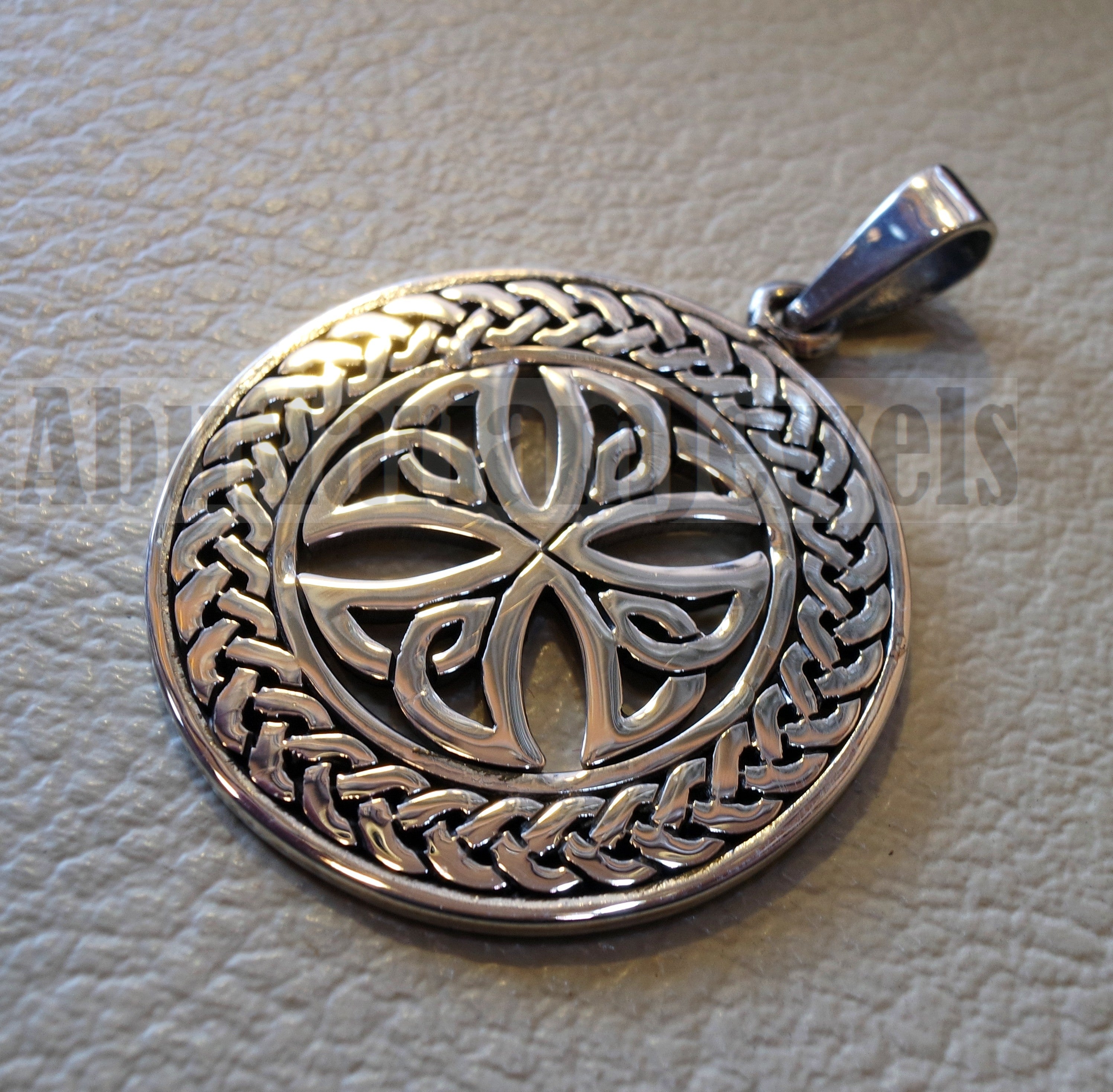 Celtic round cross pendant sterling silver 925 jewelry christianity vintage handmade heavy express shipping Christ religion