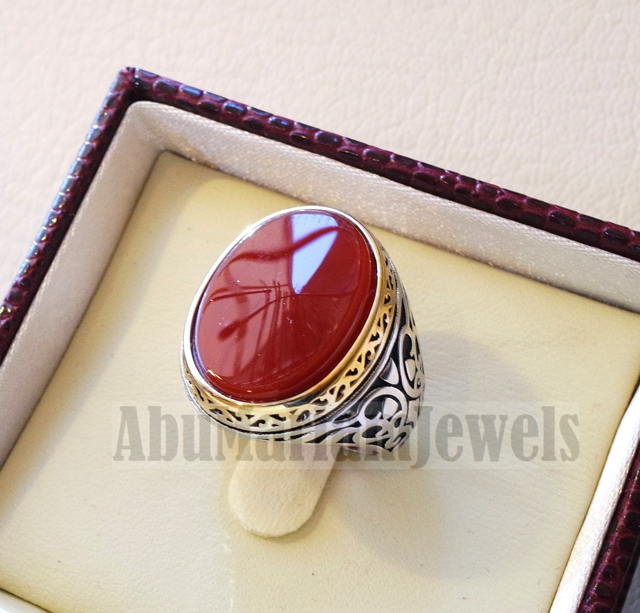 aqeeq natural flat agate carnelian stone oval red cabochon gem man ring sterling silver and yellow plating frame arabic turkey style
