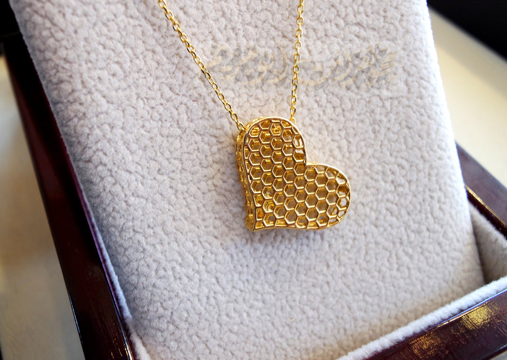 Honeycomb heart 3d 18K yellow gold necklace pendant and chain fine jewelry full insured shipping