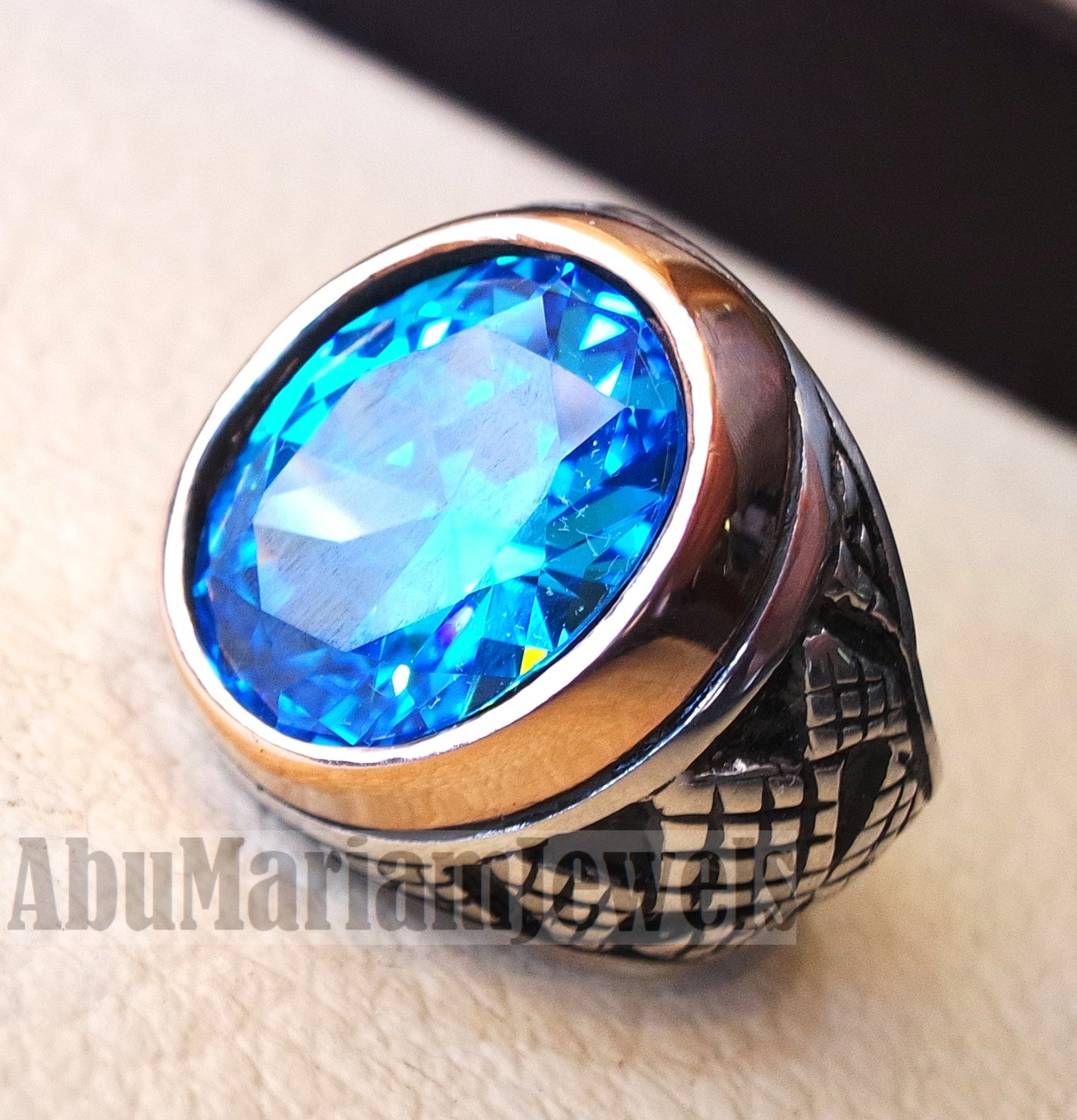 deep vivid sky blue cubic zircon oval 12 x 16 stone highest quality stone sterling silver 925 men ring and bronze frame all sizes jewelry
