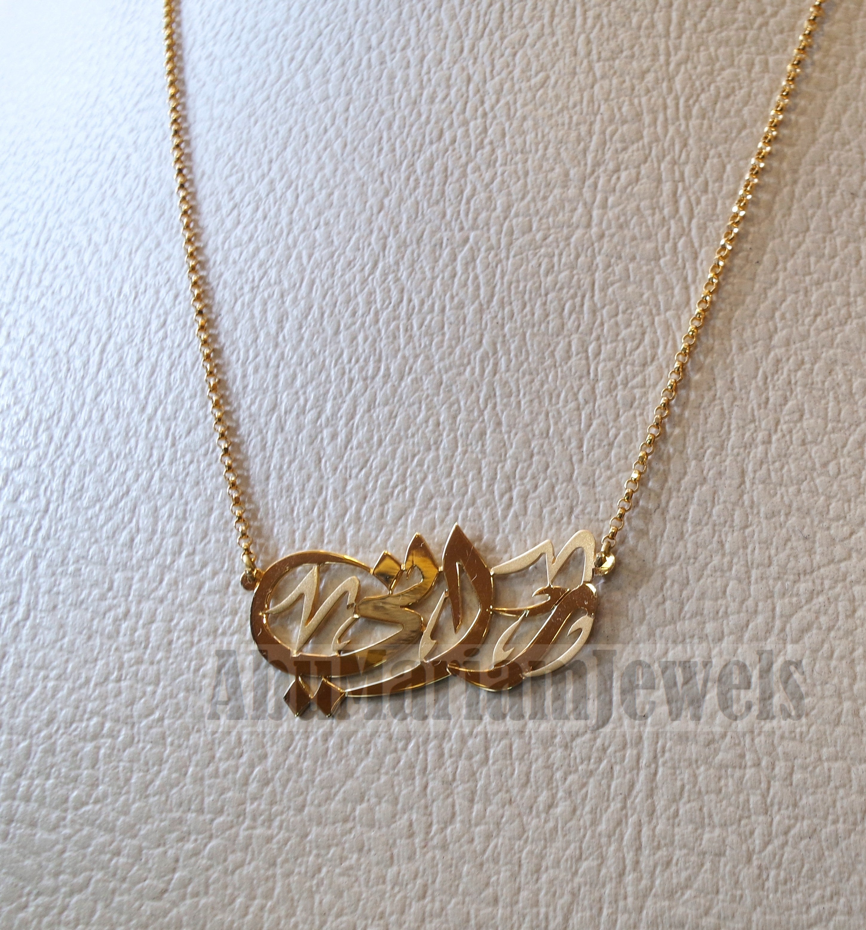 personalized customized 1 name 18 k gold arabic calligraphy pendant with chain standard , pear , rectangular or any shape fine jewelry N1003