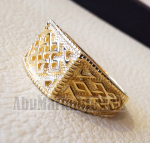 Celtic knot 18k yellow gold men ring  all sizes signet style fine jewelry fast shipping heavy man ring