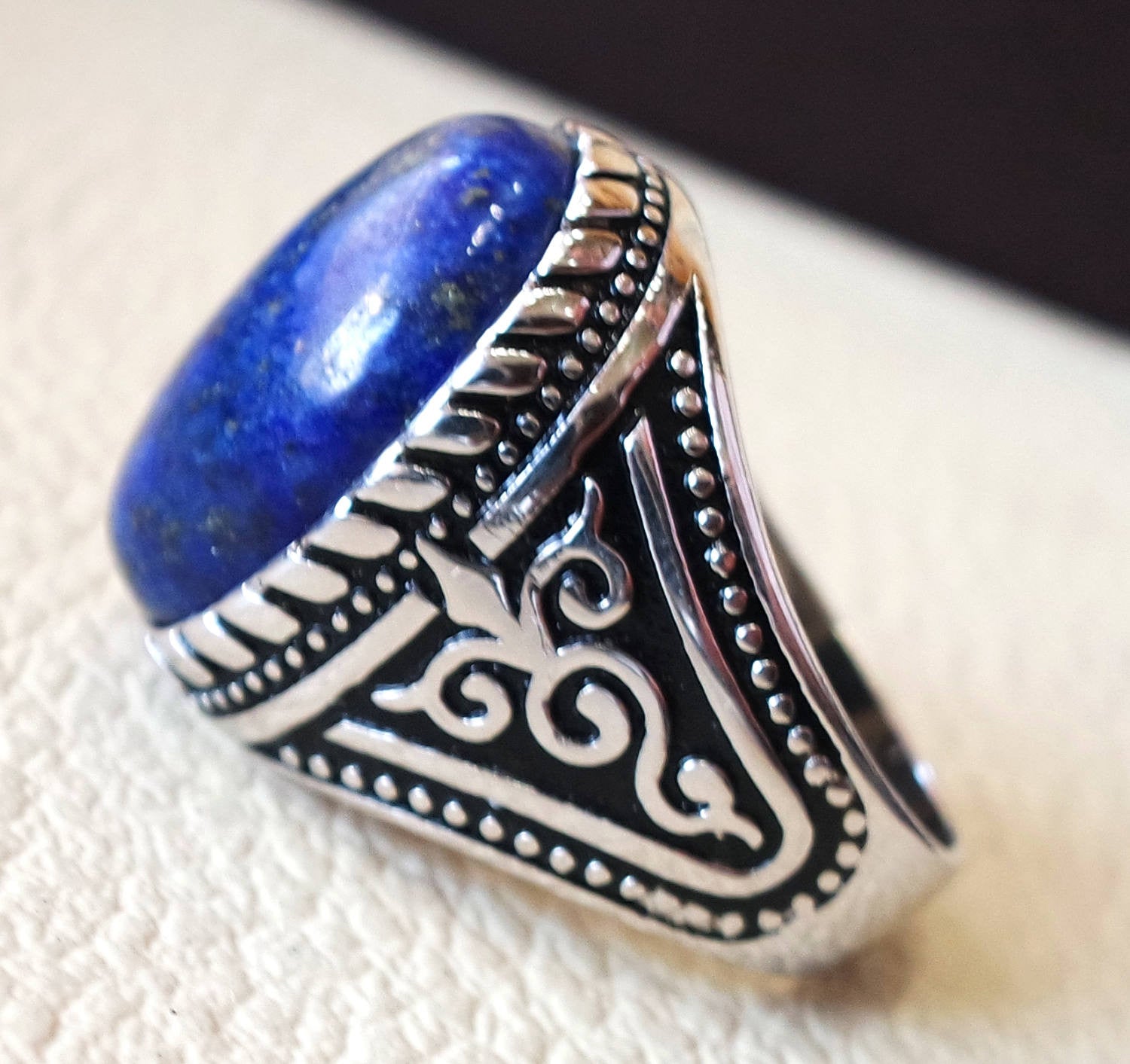 man ring lapis lazuli oval cabochon natural dark blue stone  sterling silver 925 men jewelry all sizes 18 * 13 mm antique middle eastern