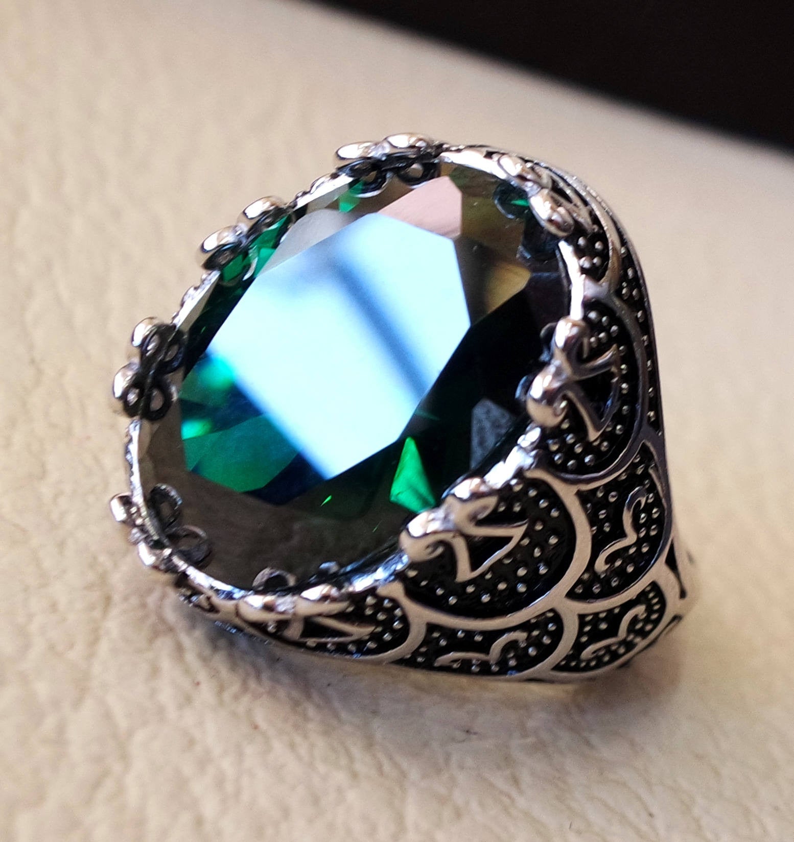 corundum green emerald synthetic stone high quality imitation  color huge heavy men ring sterling silver 925 any size ottoman jewelry